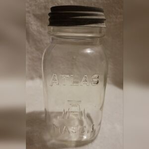 Vinatge Atlas Quart Mason Jar #12